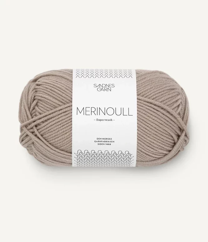 Lys eikenøtt 2550