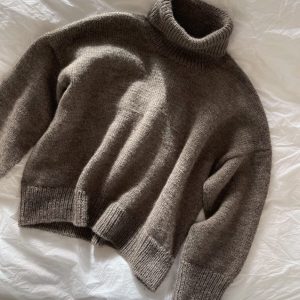 PetiteKnit Chestnut Sweater (Papirutgave)