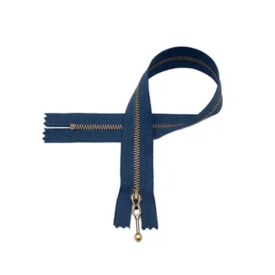 2c6c423598c46204084bdd7352b81219.webp Glidelås 5mm Metall, 35cm Mørkblå - Bilde 1