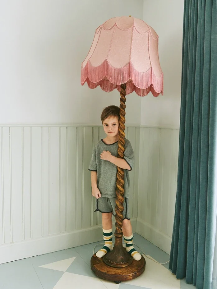 a4e852001cb0f7cce0a87f370547ed26.webp Sommerbarn og baby Enkeltoppskrift 2603, nr.2, Jonathan Tee & Shorts Junior - Bilde 1