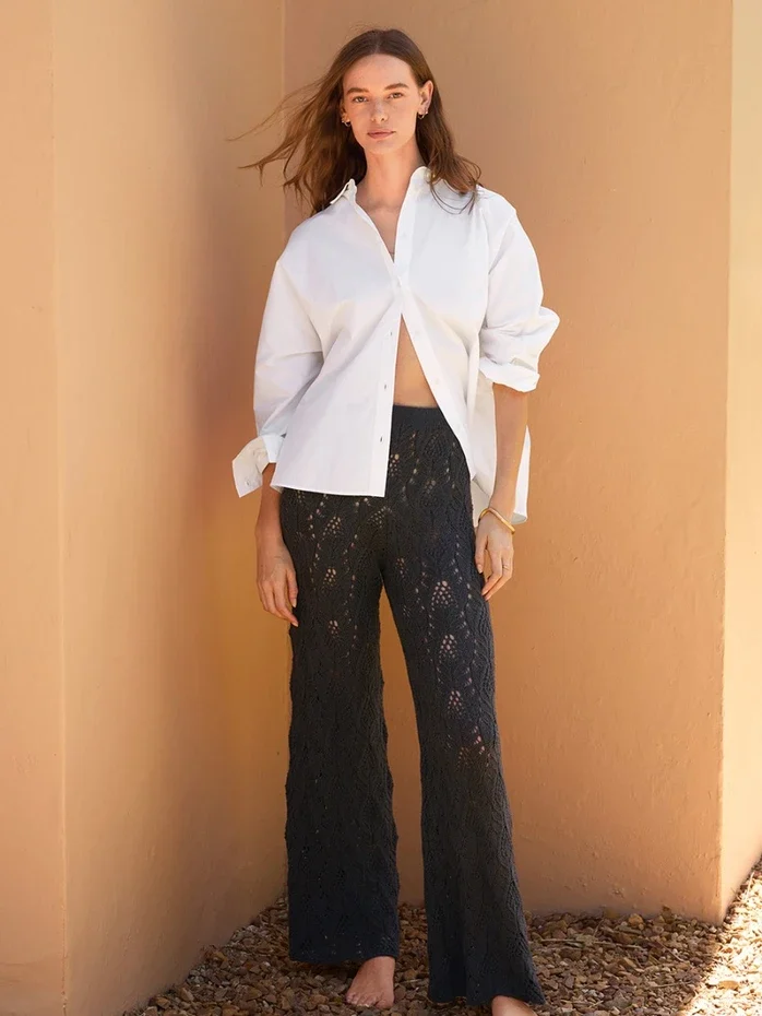 d966db45f5cbd9671d303e6617750b2c.webp Sommerstrikk Enkeltoppskrift 2604, nr.4, Summer Pants - Bilde 1