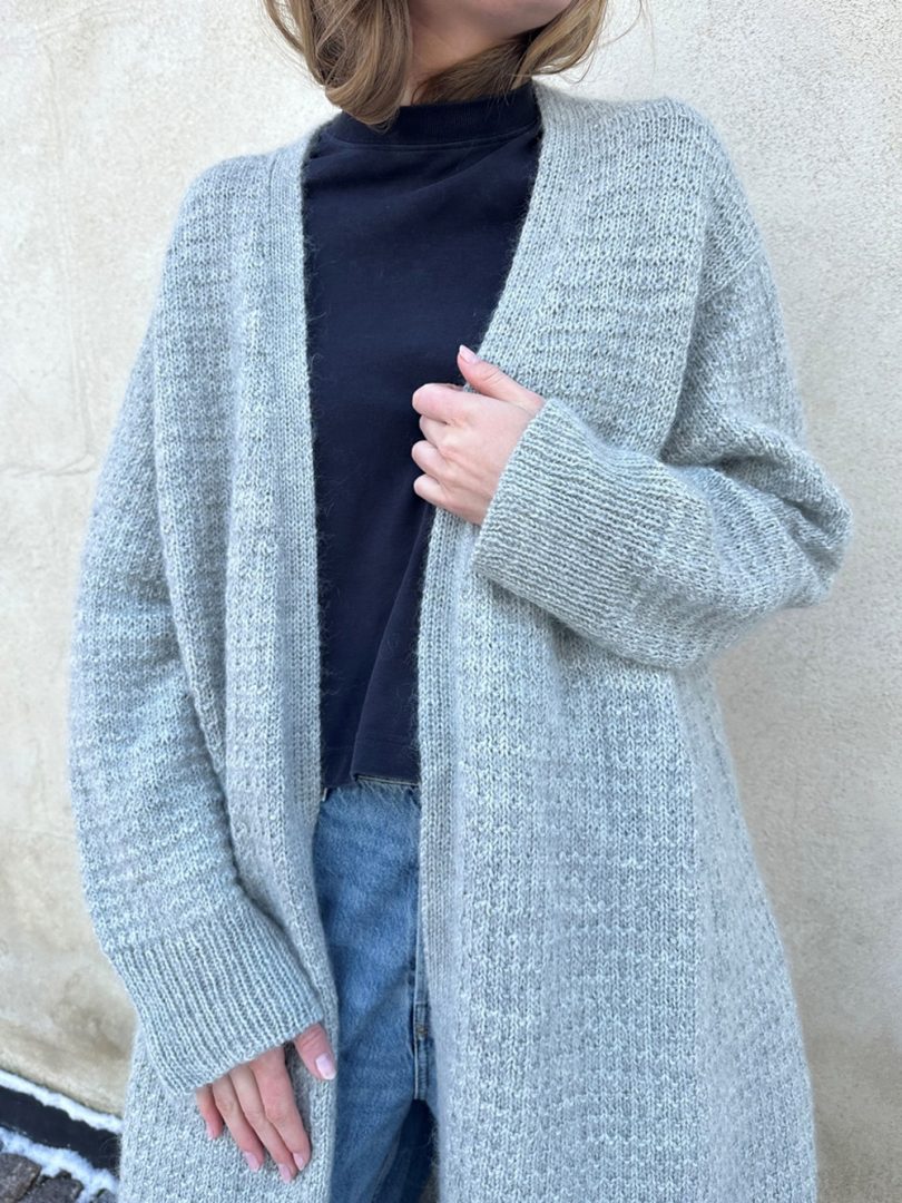 398788c489e55d108451282b1c215928.jpg Le Knit, Caia Cardigan max ( Papirutgave) - Bilde 1