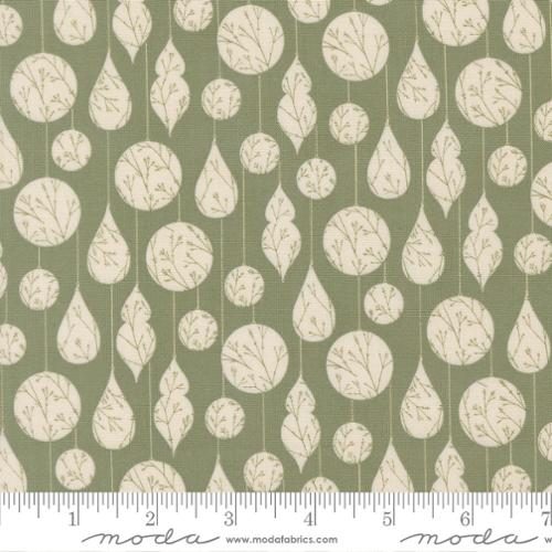 ee84971ae73882188ddd20ae7aced8d5.jpg Gingerbread Lane Mistletoe Grønn julekuler - Bilde 1